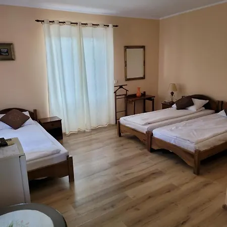 Maison d'hôtes Favorita 3*