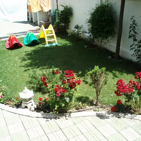 Favorita Guest house 3*