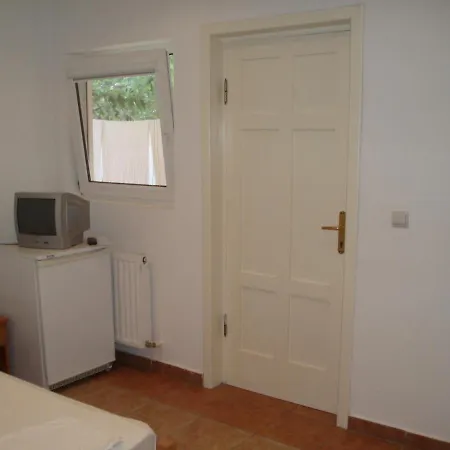 Guest house Favorita 3*